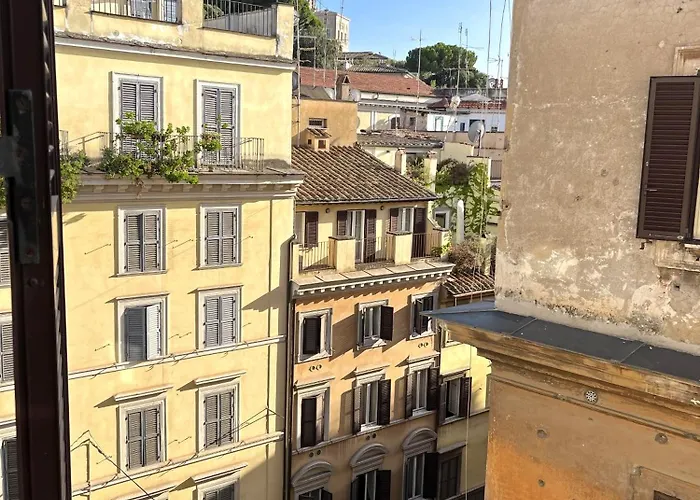 Trevi Over The Top Apartment